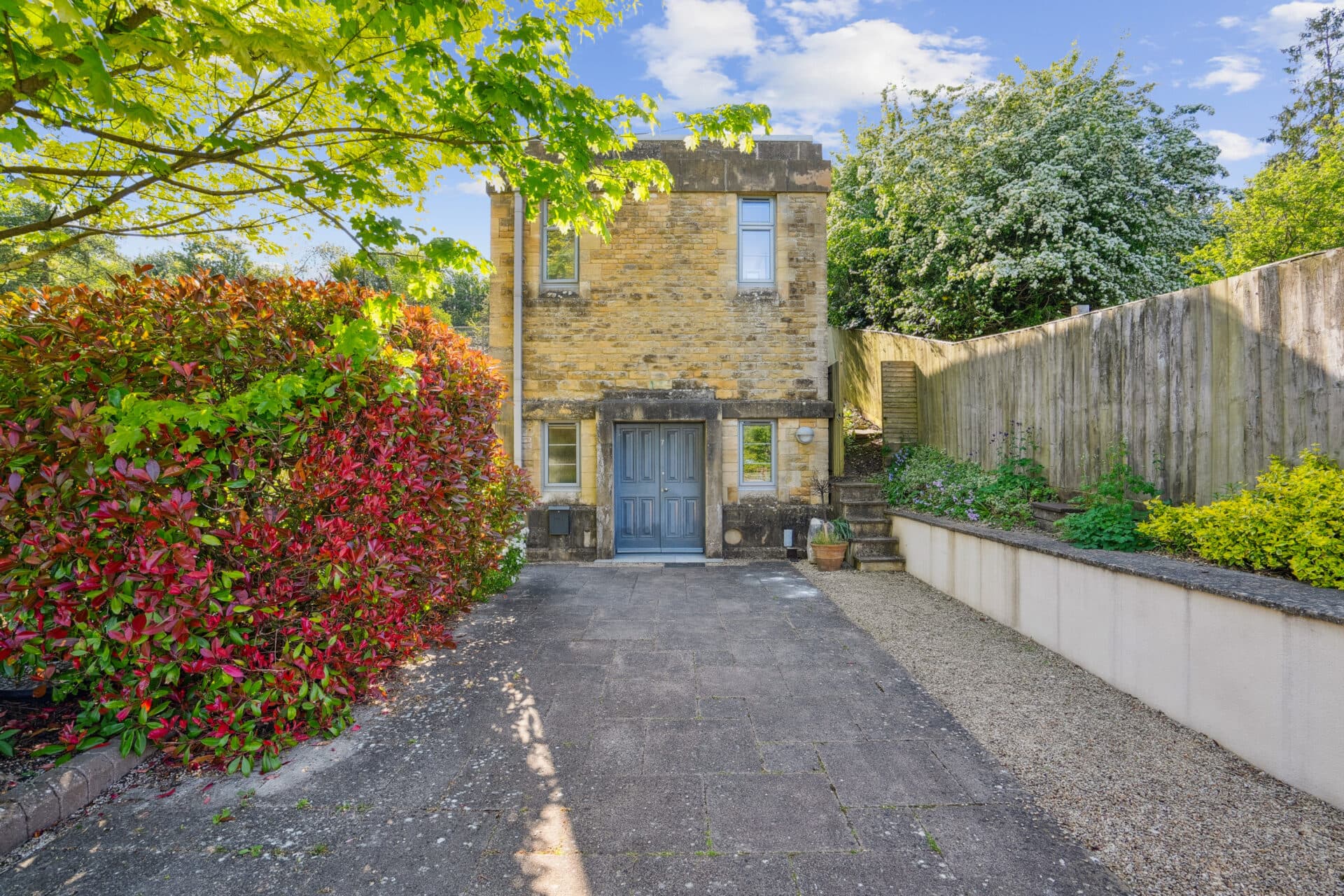 Riverbank Studios, Worsham, Witney, Witney, OX29 0AD