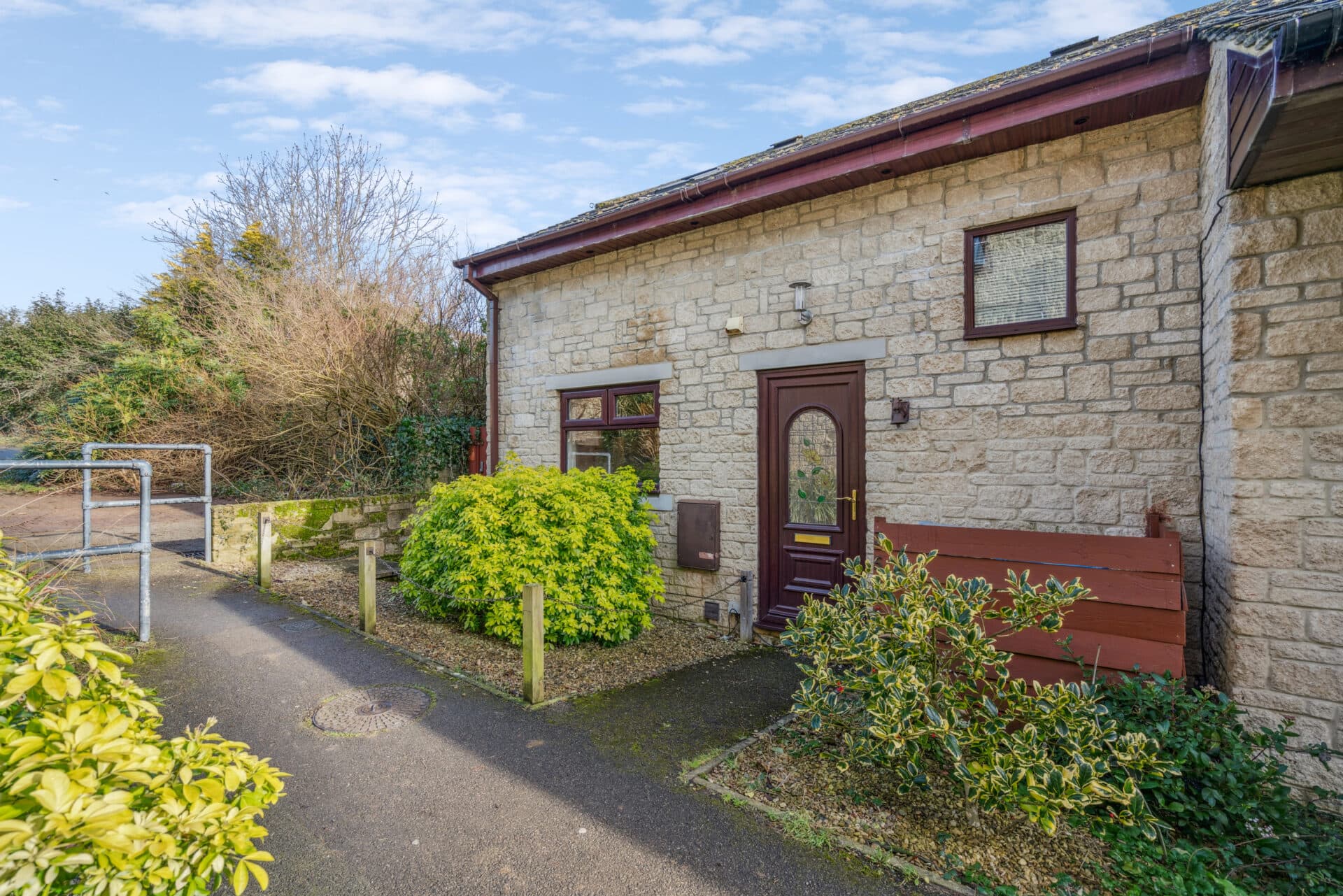 355a Thorney Leys, Witney, Witney, OX28 5NP