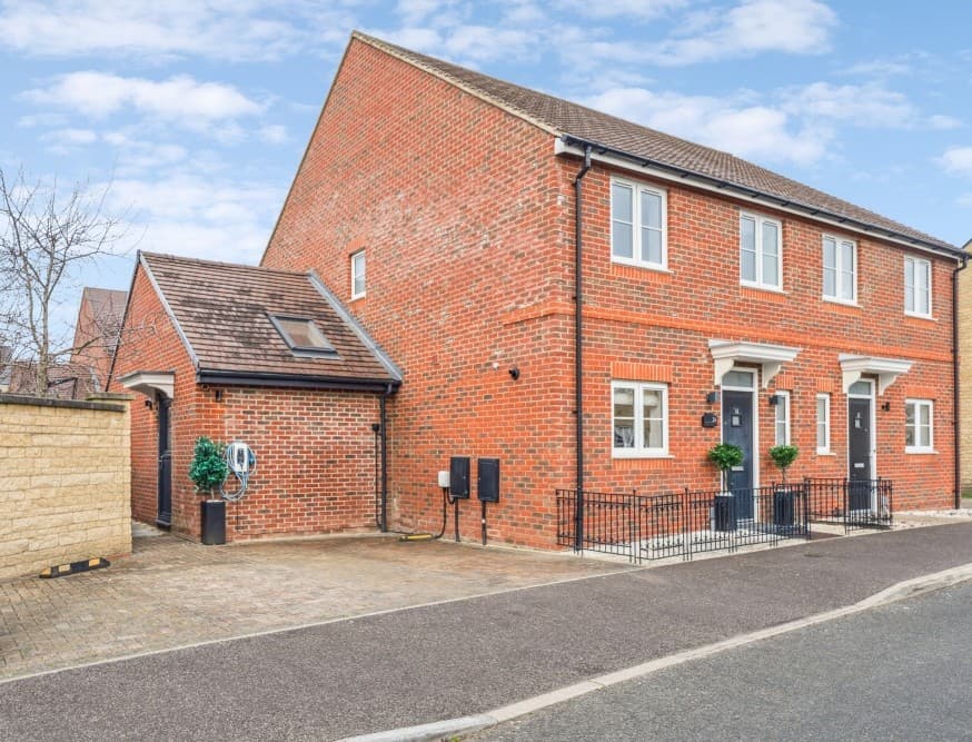 Shergold Road, Bampton, Bampton, OX18 2FG