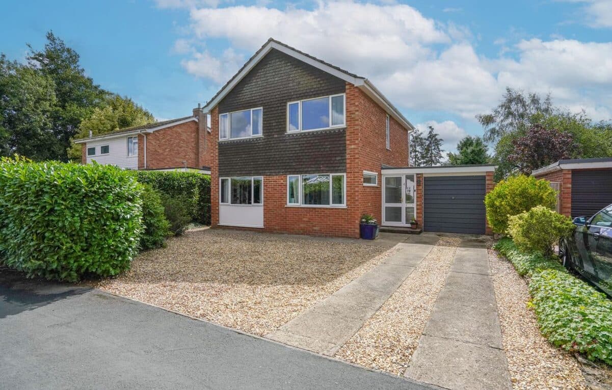 Fir Tree Close, Southmoor, Abingdon, Abingdon, OX13 5DQ