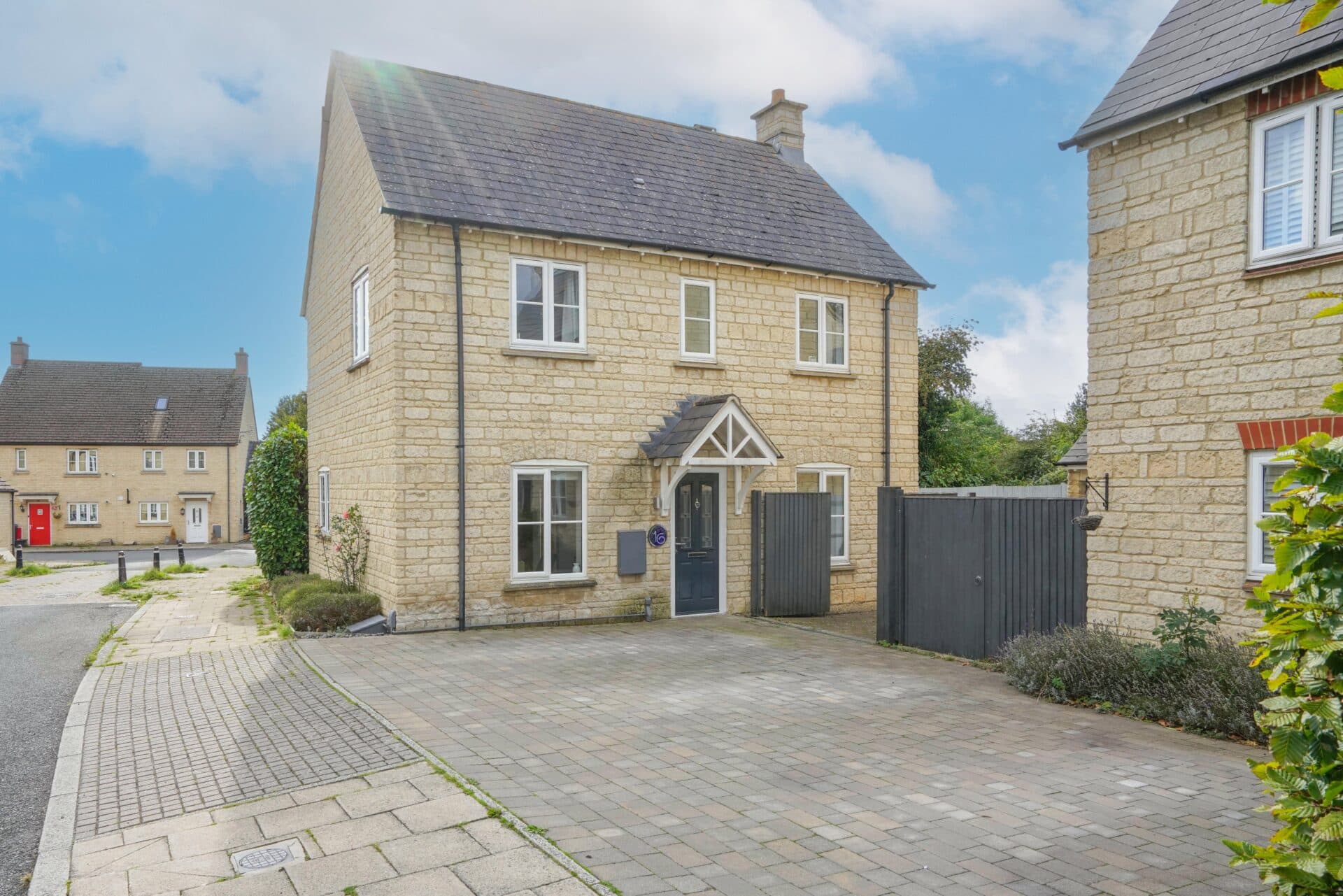 Bramble Bank, Witney, Witney, OX28 1EQ