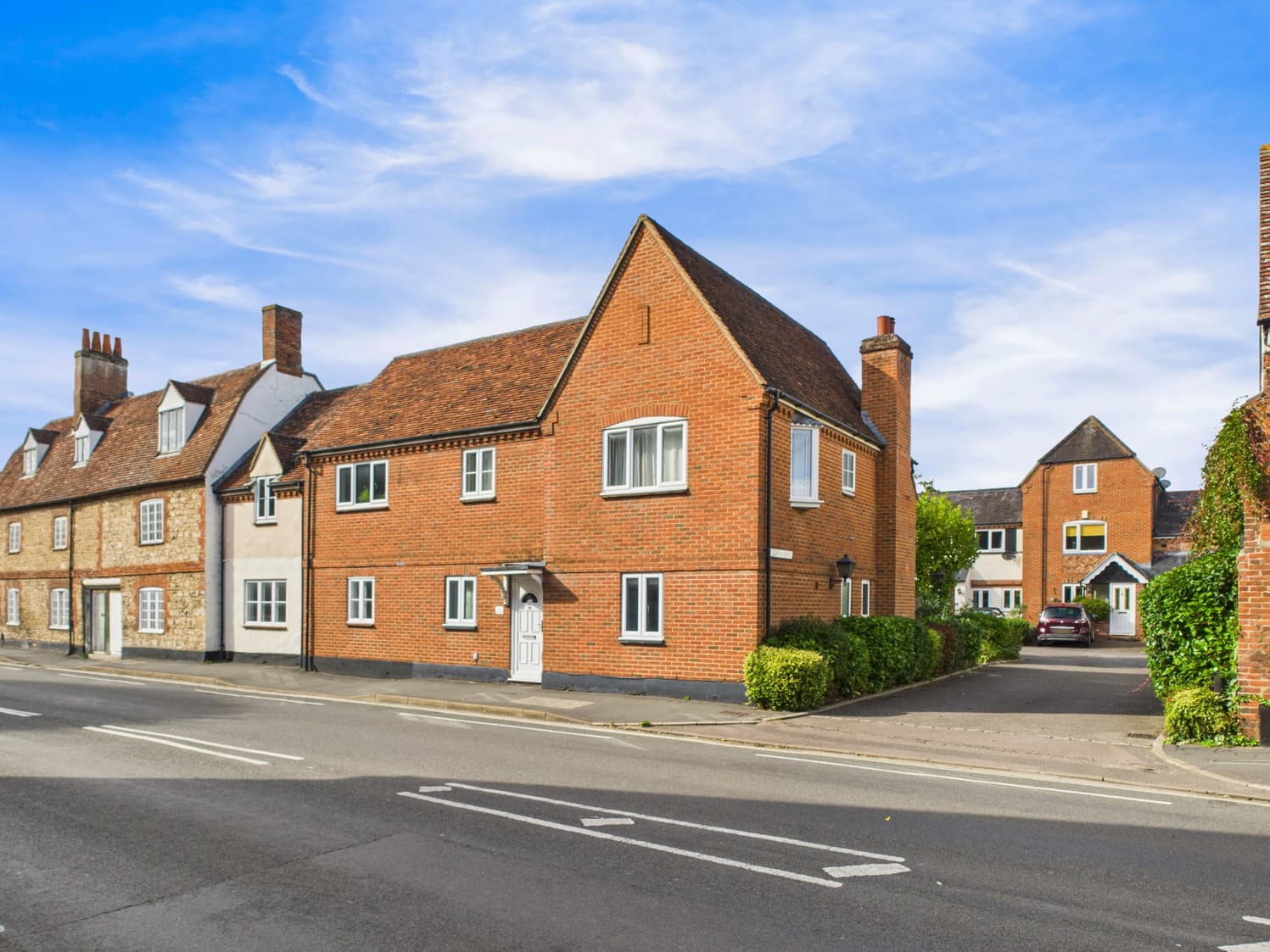 Crown Mews, Abingdon, Abingdon, OX14 5DS