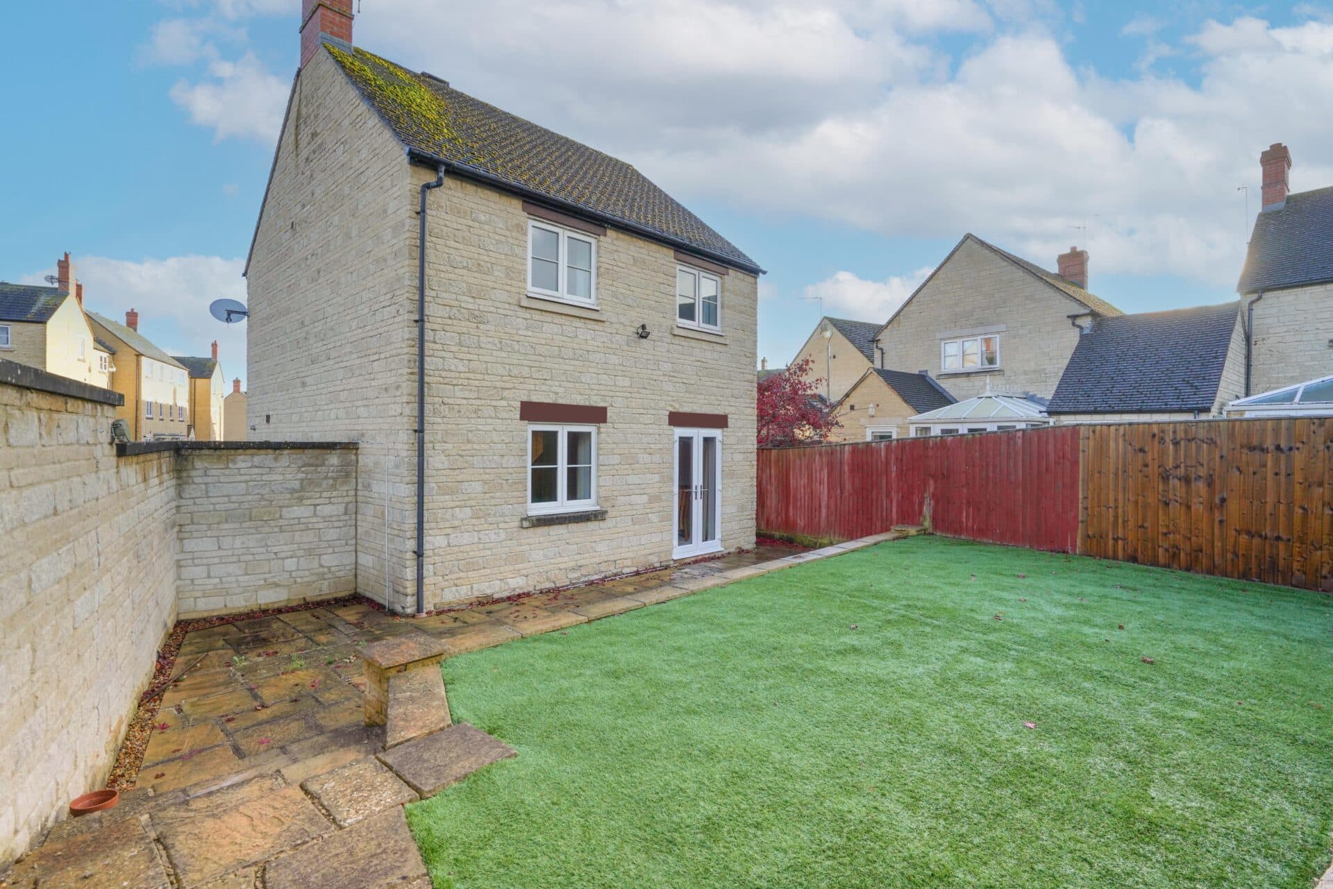 Pine Rise, Witney, Witney, OX28 1EY