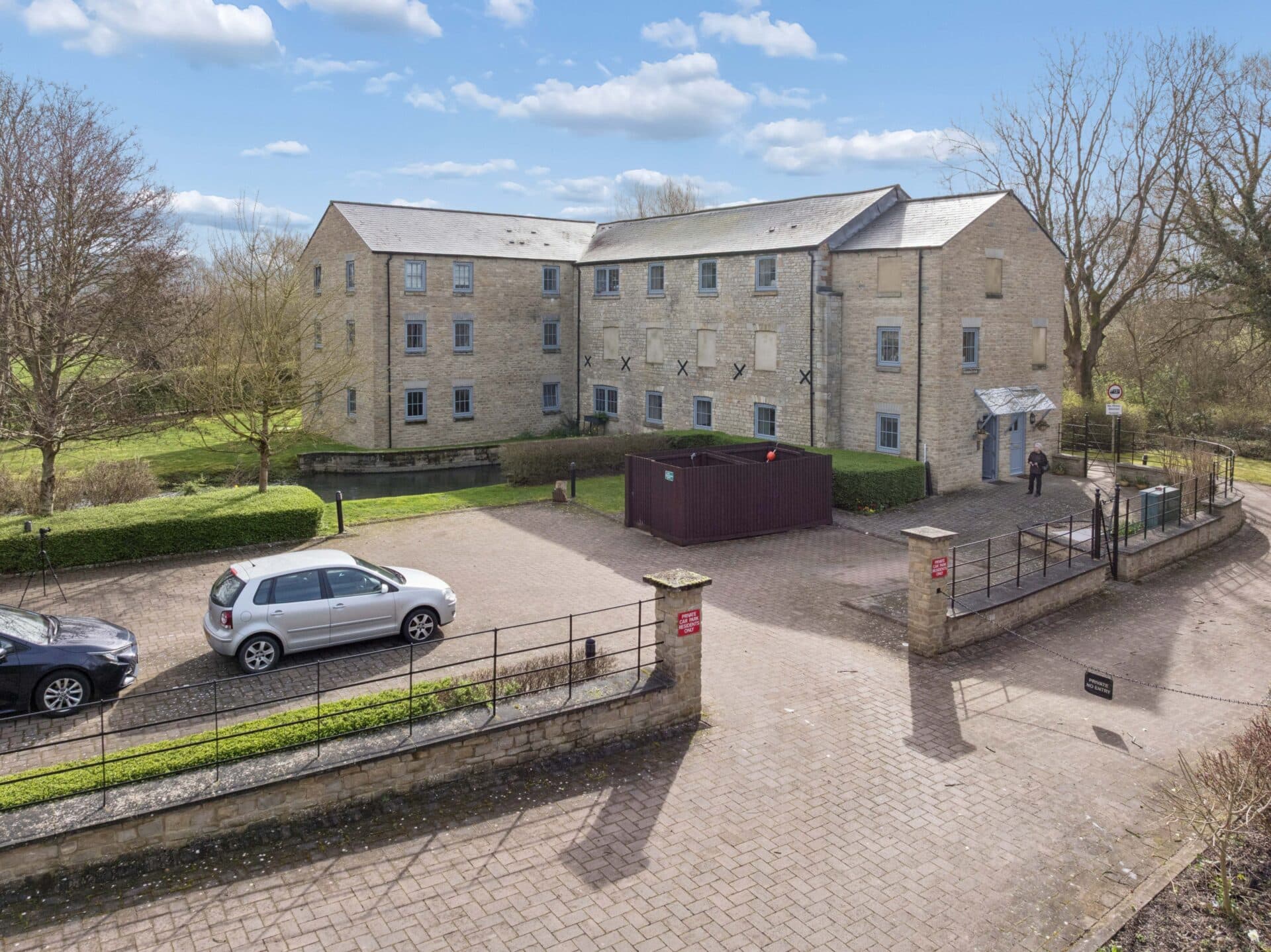 Bishops Farm Mill Witan Way, Witney, Witney, OX28 4DG