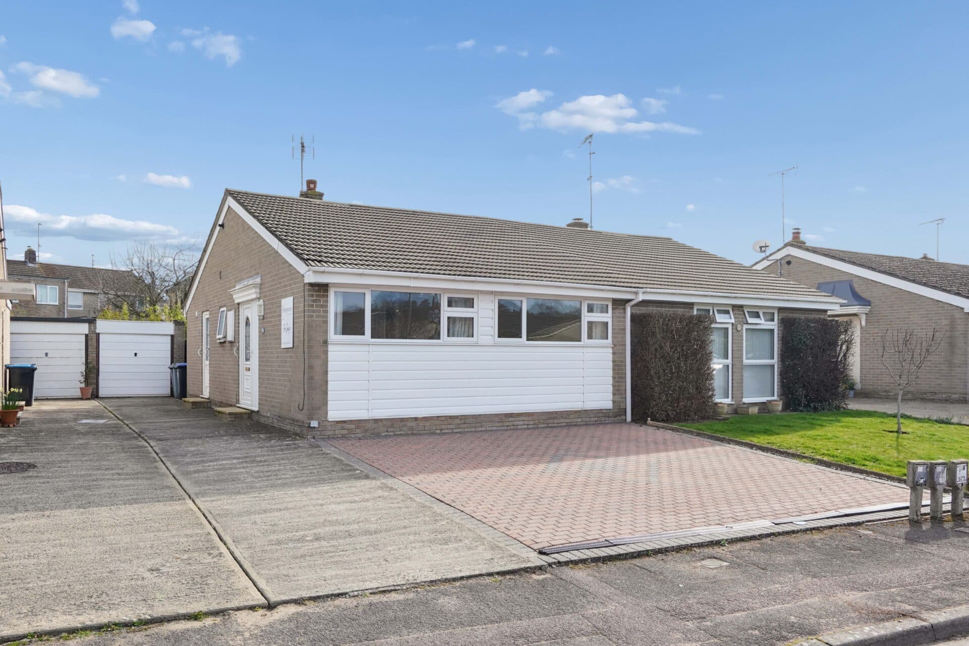 Queen Emmas Dyke, Witney, Witney, OX28 4DT