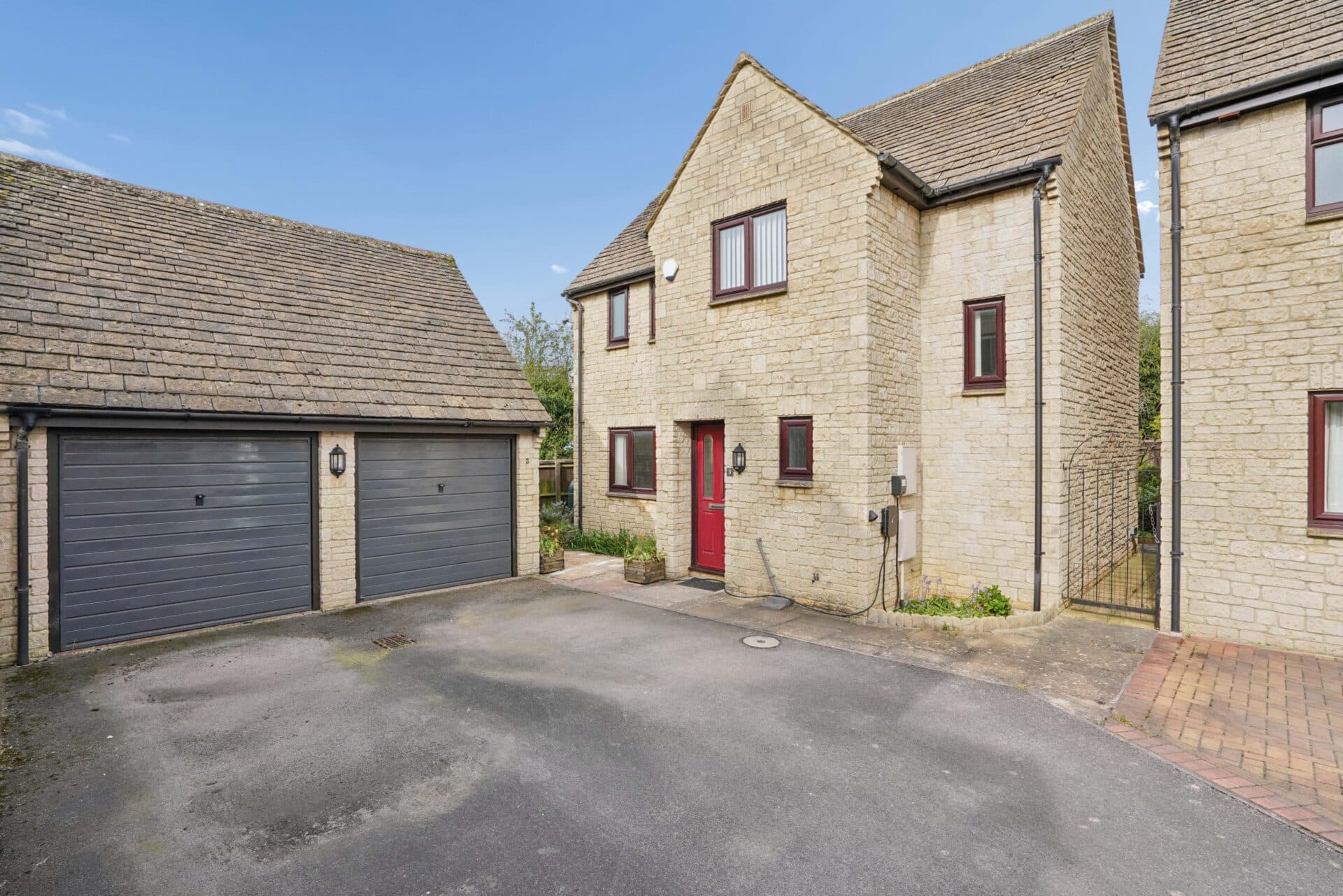 Donnington Close, Witney, Witney, OX28 5FR
