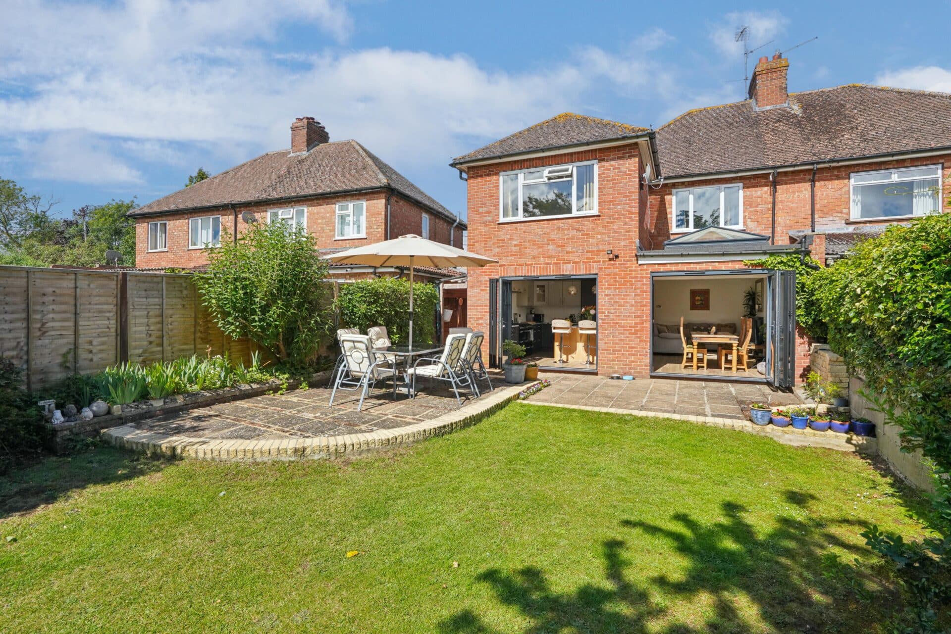 Whitecross, Abingdon, Abingdon, OX13 6BU