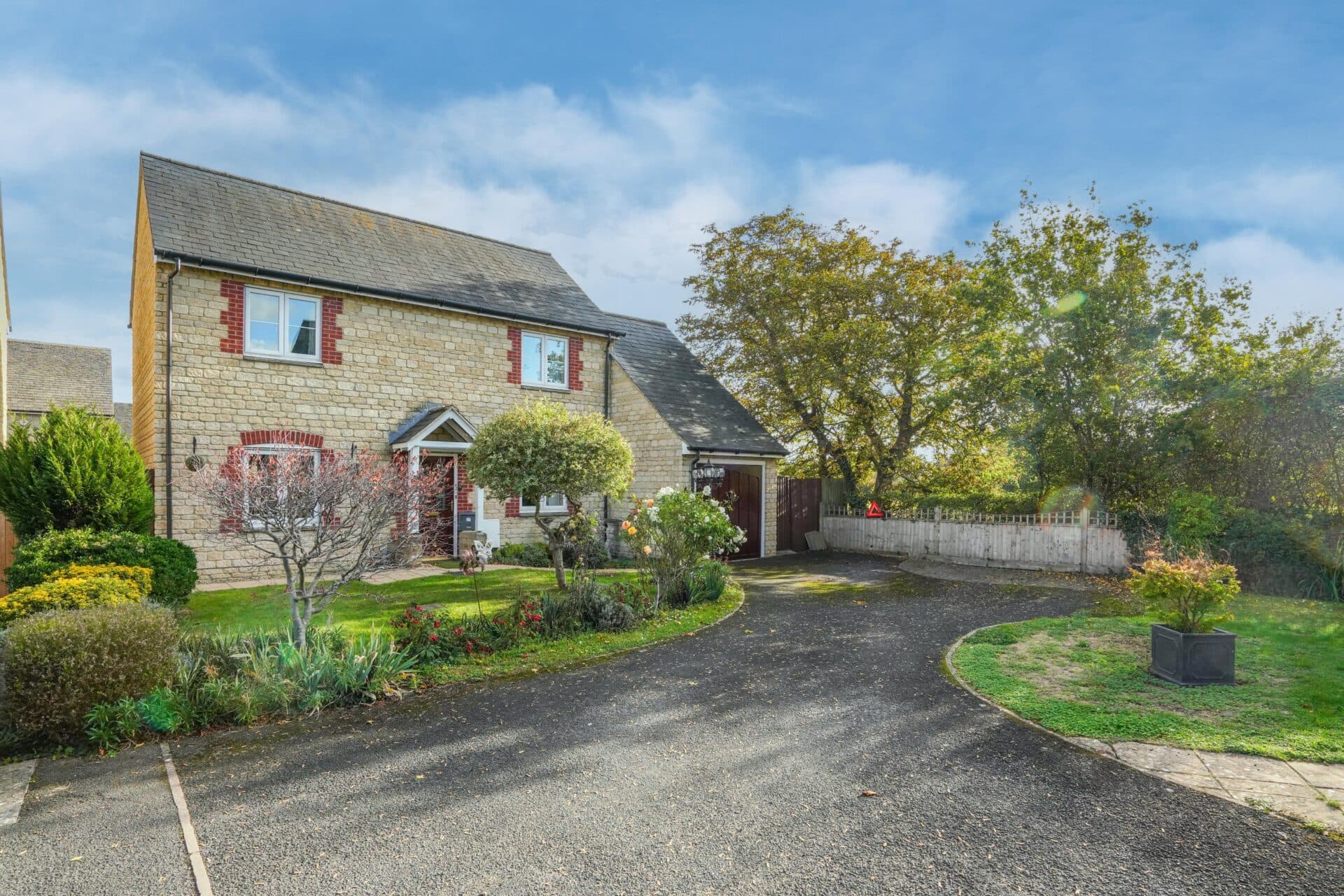 Sherwood Close, Launton, Bicester, OX26 5DR