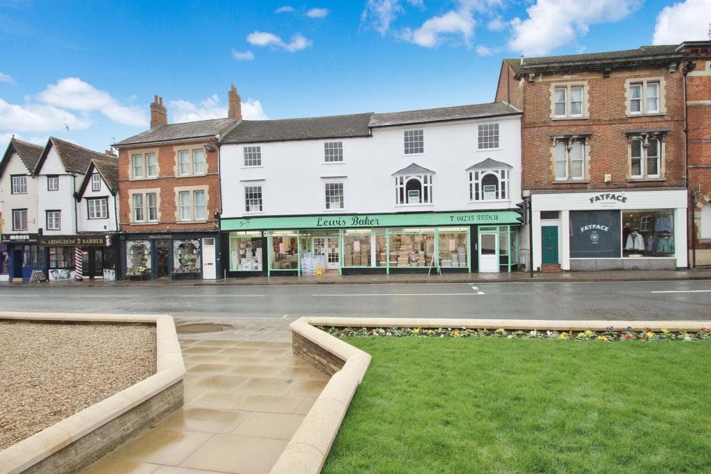 Oxfordshire, Abingdon, OX14 3HN