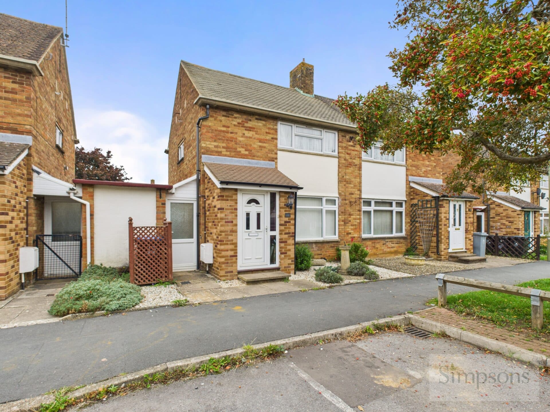 Wychwood Close, Witney, Witney, OX28 5AL