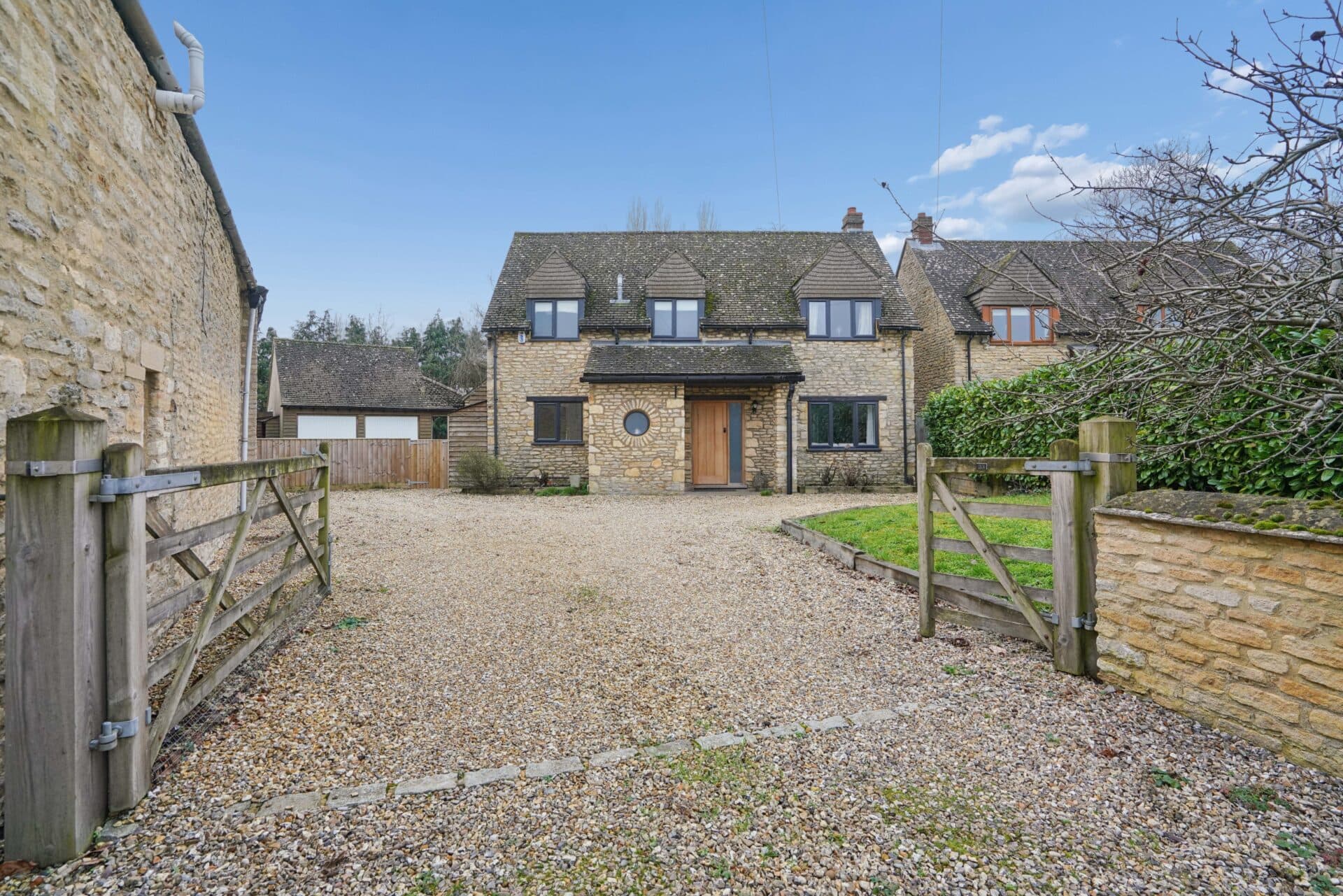 Cherrybrook Buckland Road, Bampton, Bampton, OX18 2AA