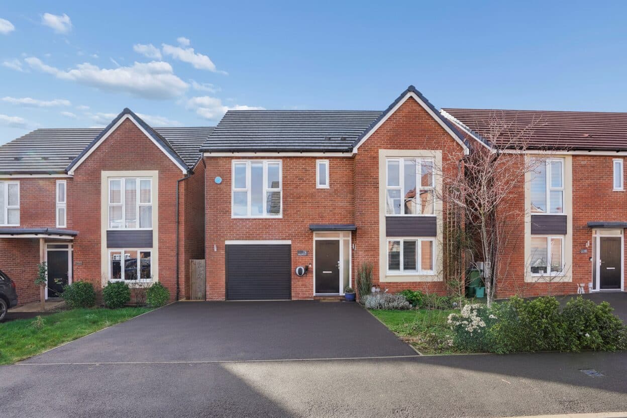 Rae Crescent, Wantage, Wantage, OX12 7GN