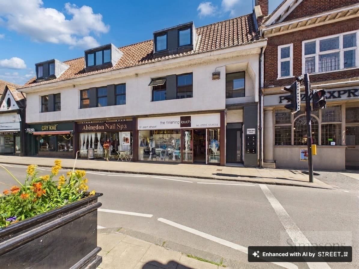Flat A, Abbey View House, Abingdon, 11 Stert Street, OX14 3JF