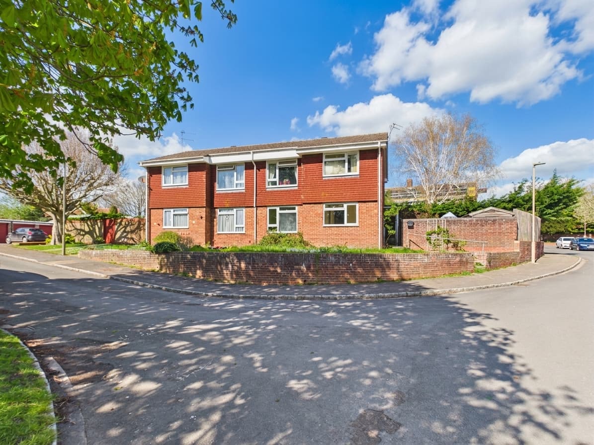 The Chestnuts, Charlton, Wantage, Wantage, OX12 7HJ