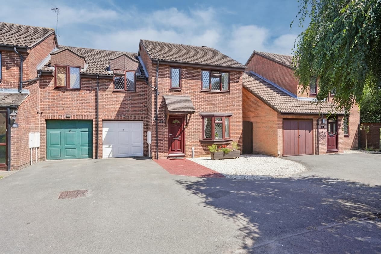 Hart Close, Abingdon, Abingdon, OX14 3XN