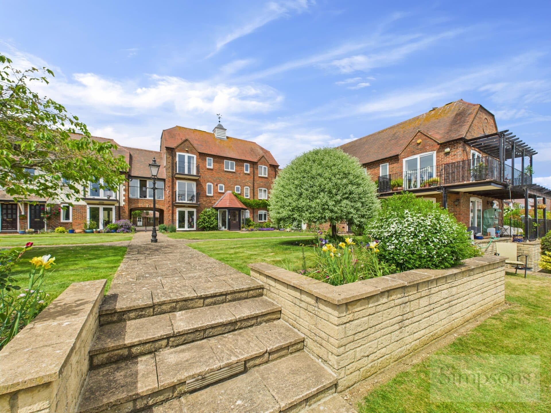 West Quay, Abingdon, Abingdon, OX14 5TL