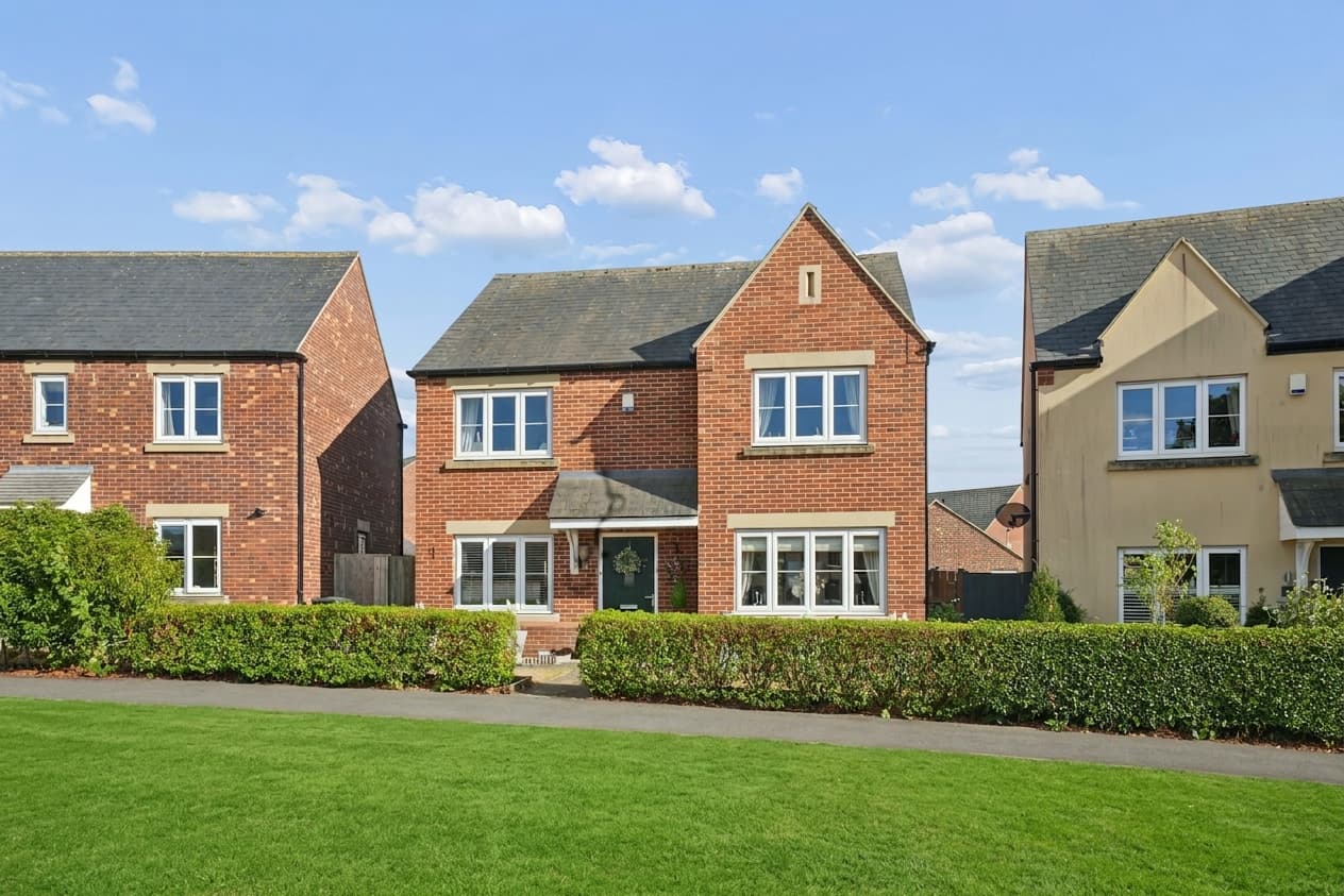 Izzard Road, Upper Heyford, Bicester, Bicester, OX25 5AB