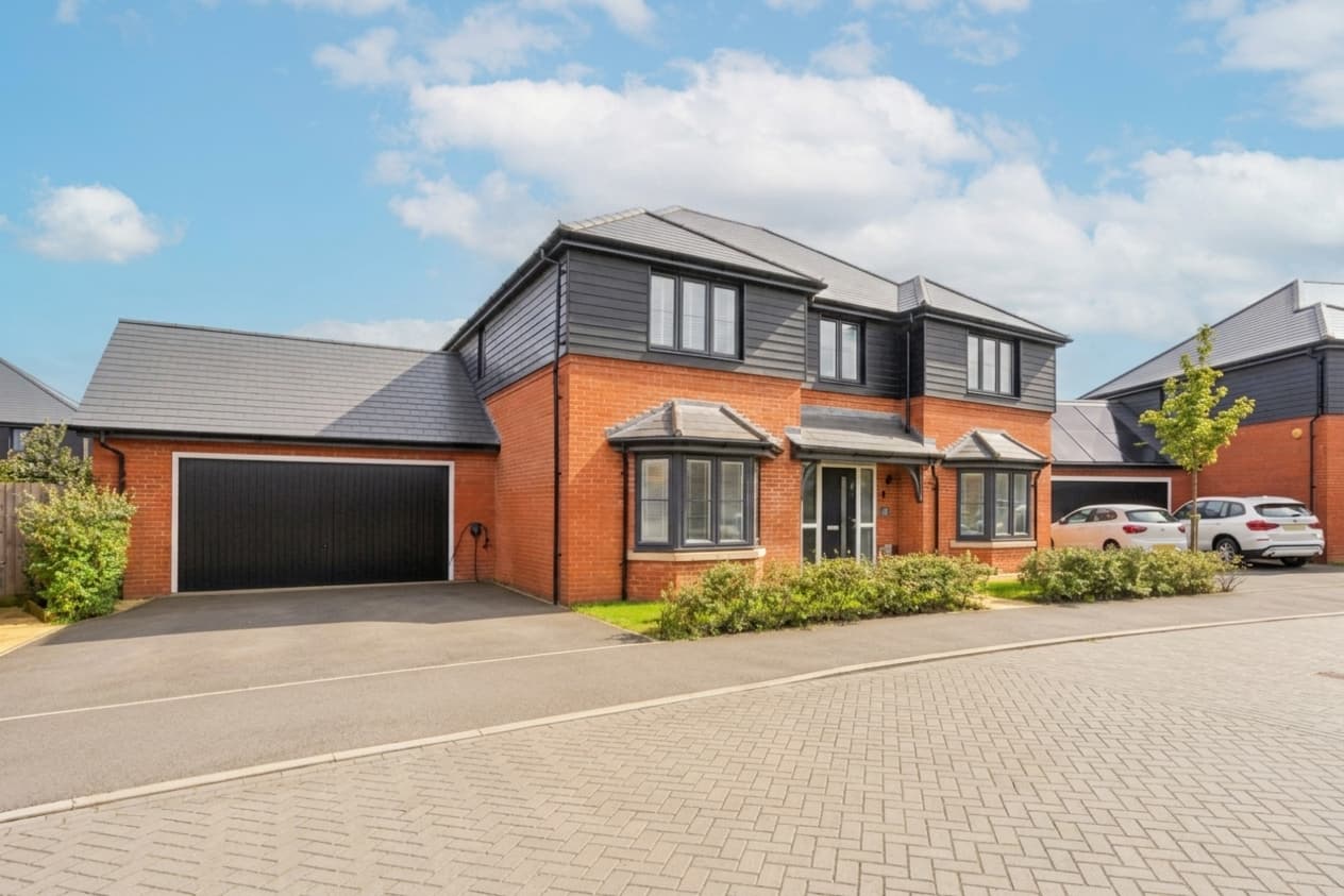 Cowslip Road, Wantage, OX12 7FX