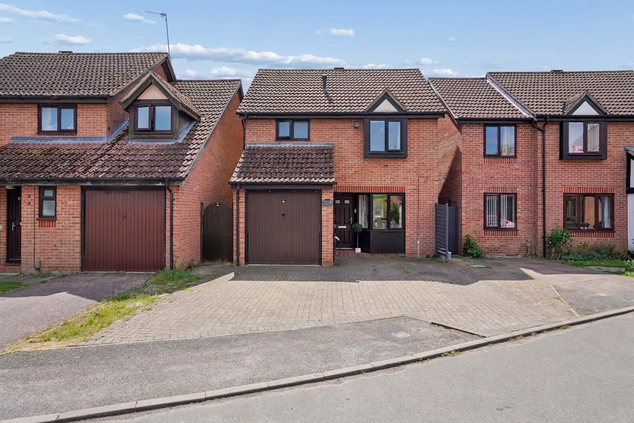 Ballard Chase, Abingdon, Abingdon, OX14 1XQ