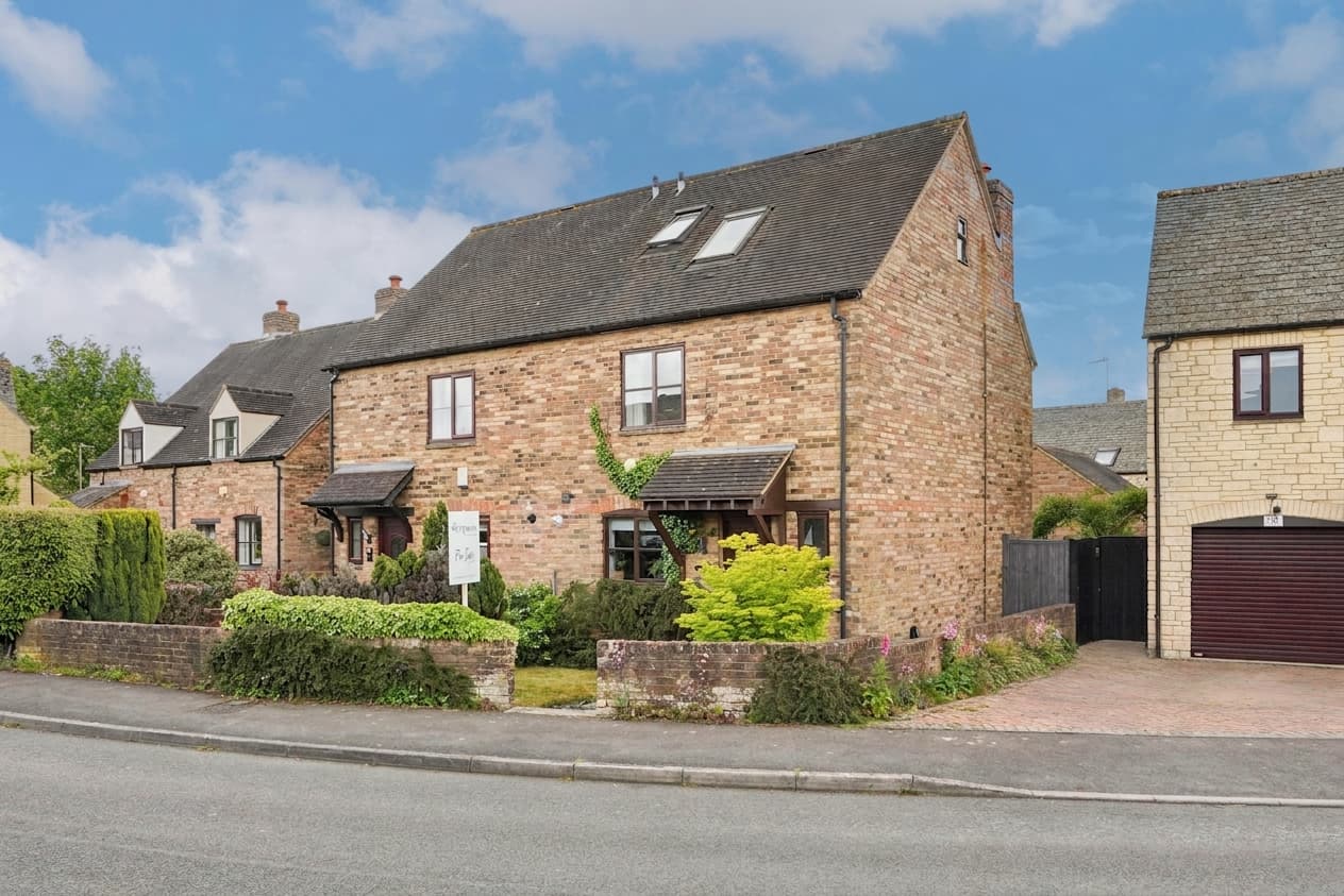 Westcote Close, Witney, Witney, OX28 5FF