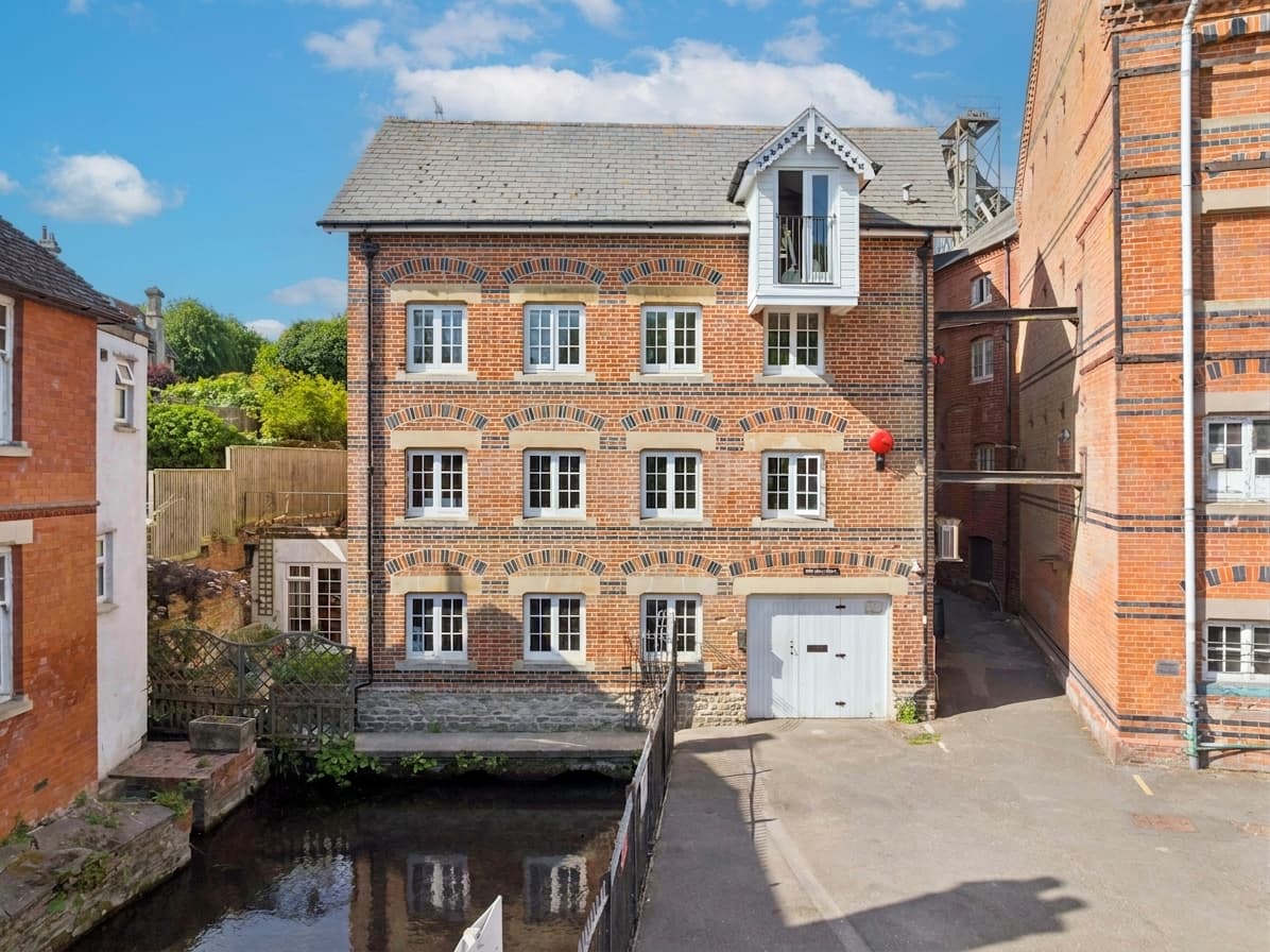 The Old Mill Mill Street, Wantage, Wantage, OX12 9AB