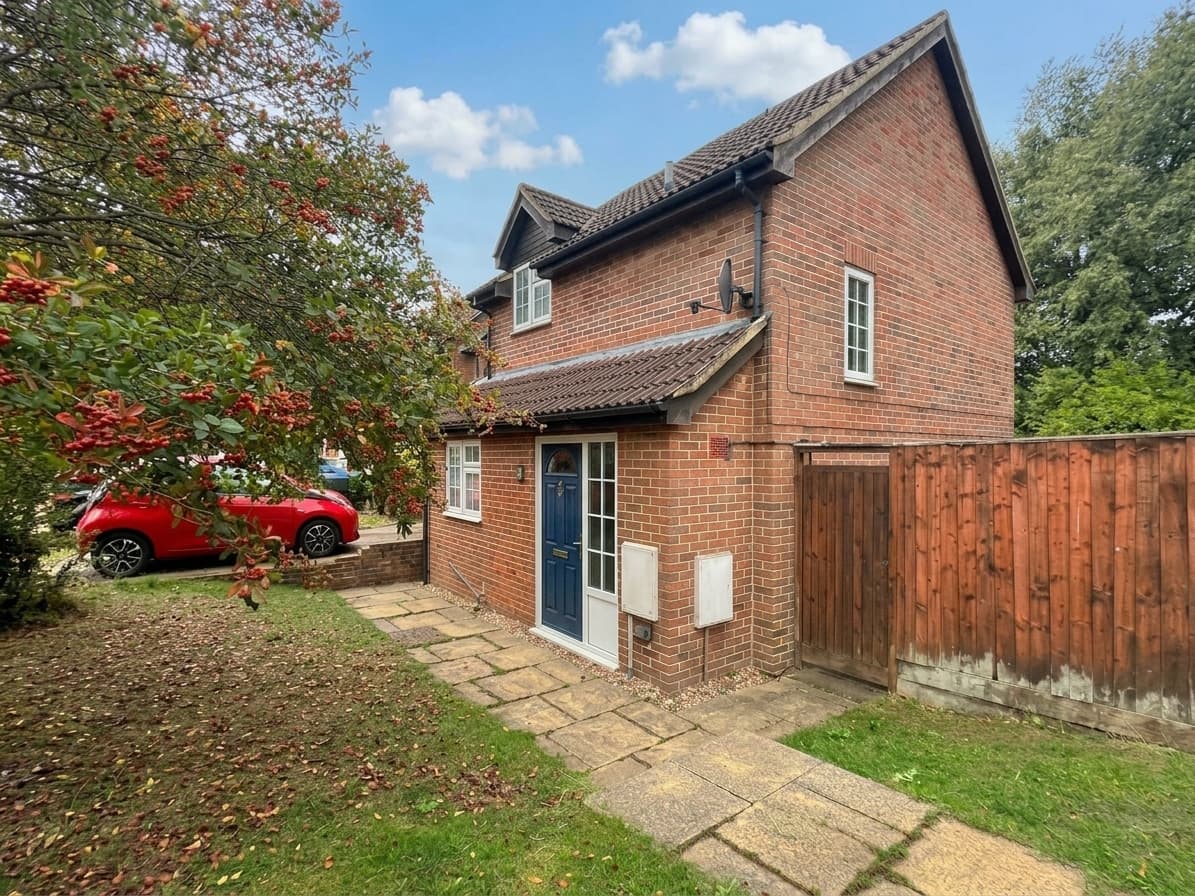 Lindsay Drive, Abingdon, OX14 2RR