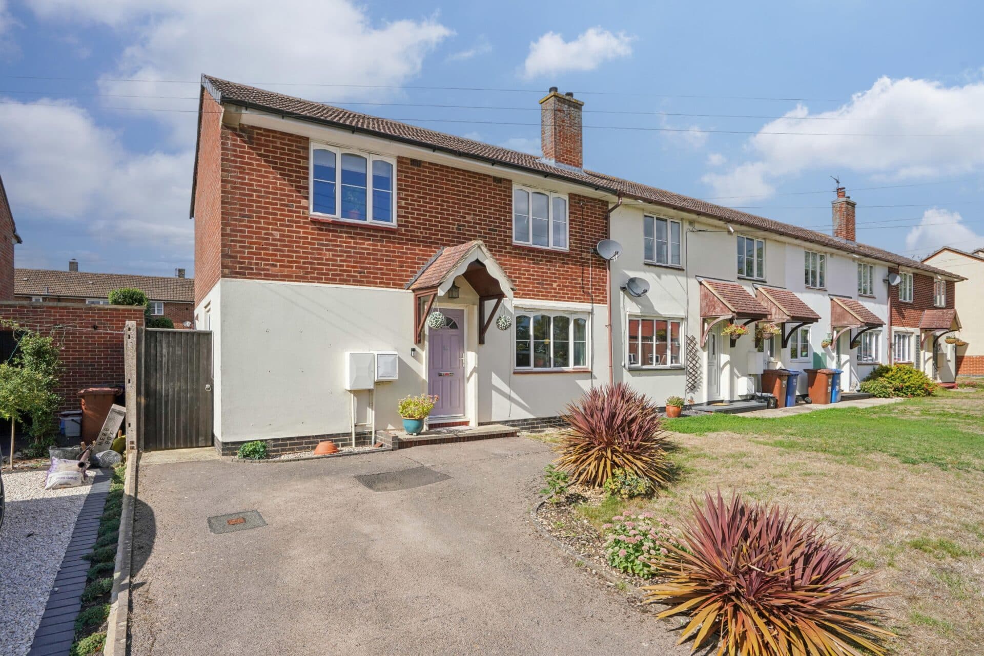 East Hawthorn Road, Ambrosden, Bicester, OX25 2SL