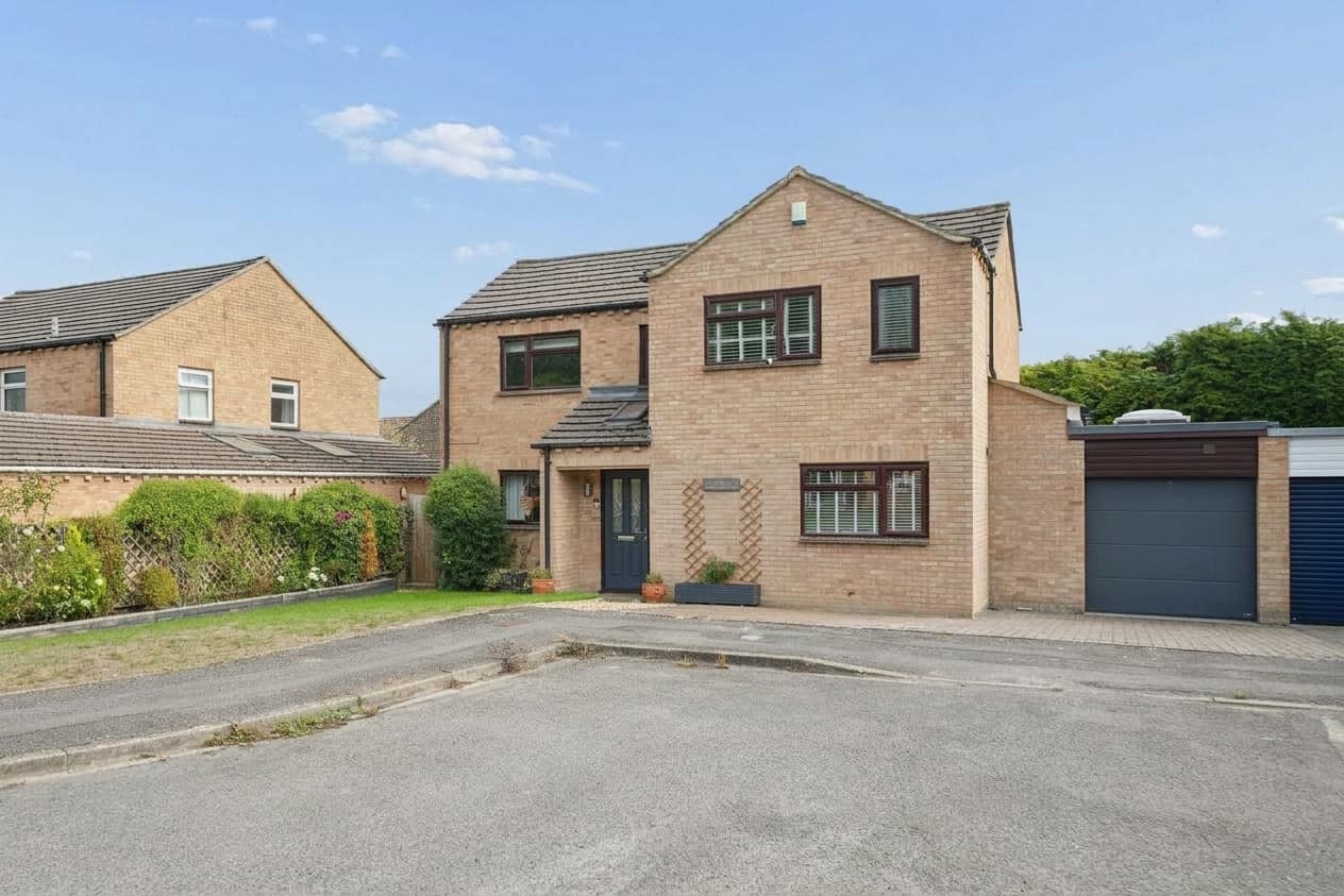 Woodcroft, Kennington, Oxford, OX1 5NH