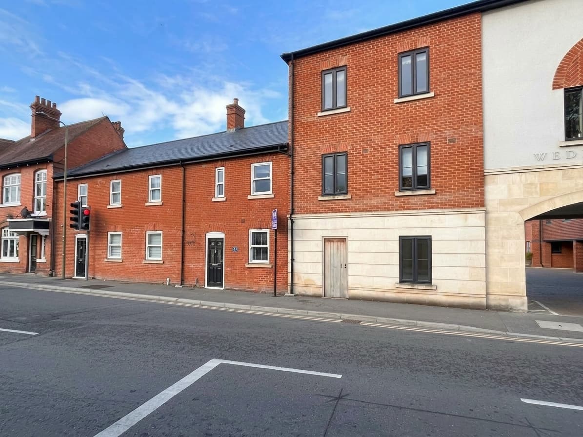 Newbury Street, Wantage, OX12 8DA