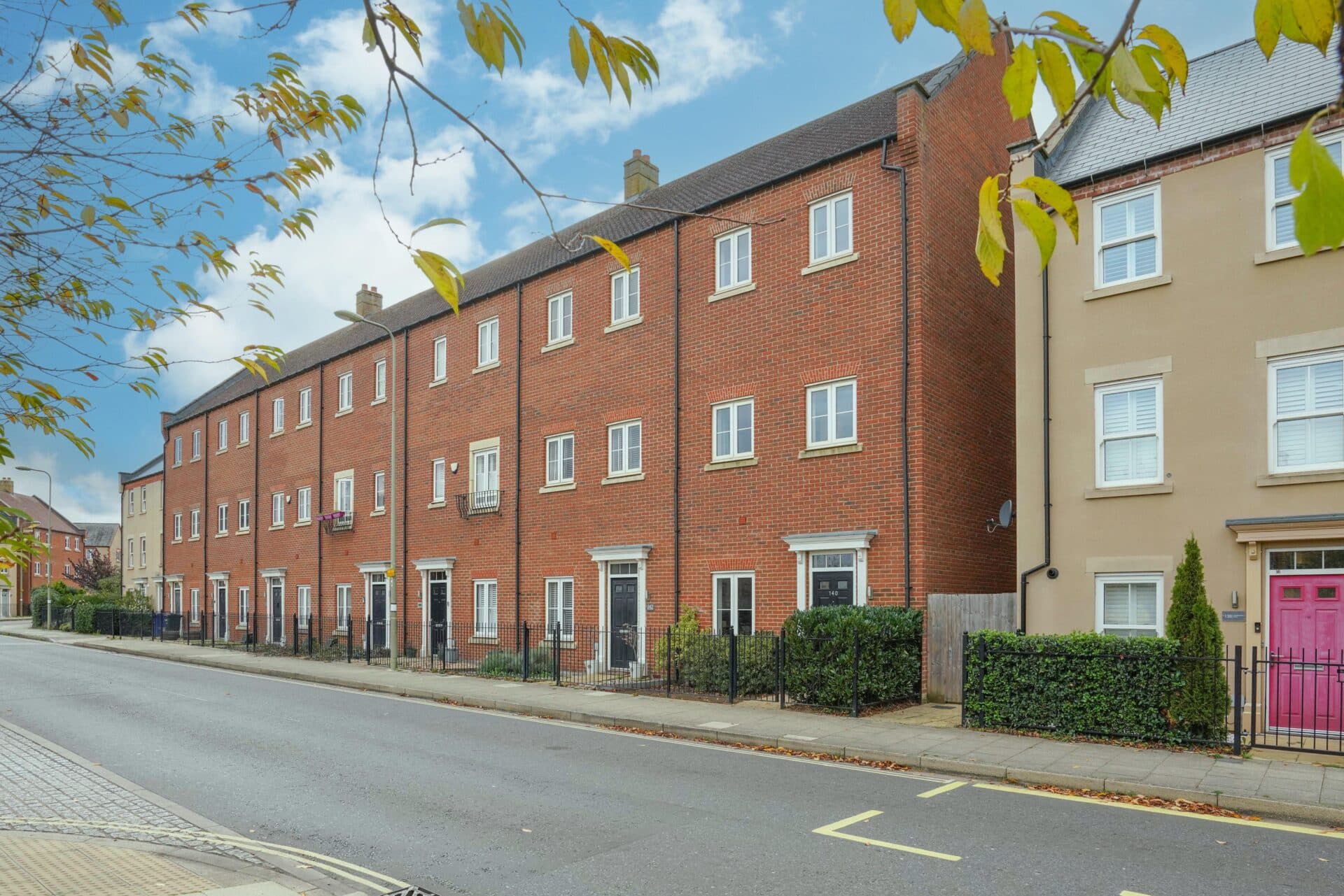 Whitelands Way, Bicester, OX26 1AJ